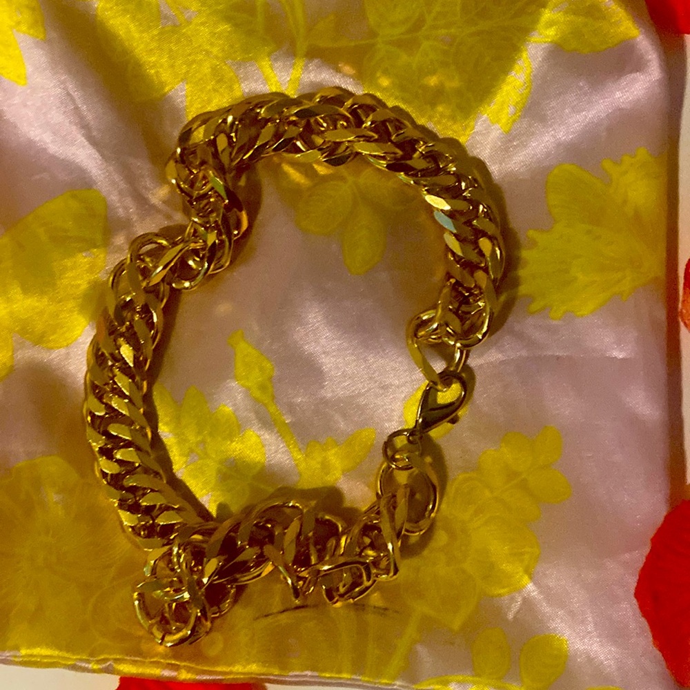 Chain necklace